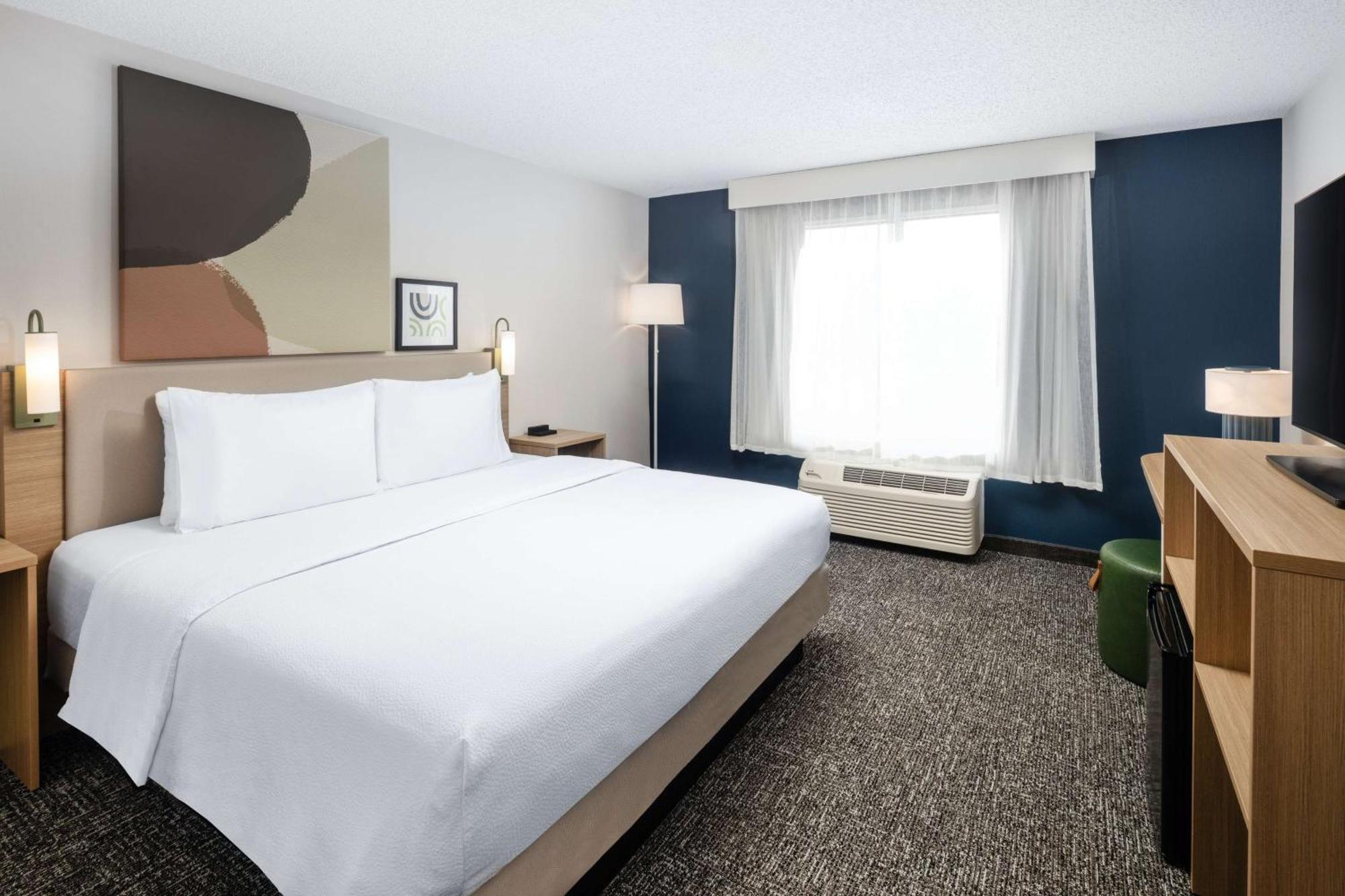 Spark By Hilton Salt Lake City Airport Exterior photo