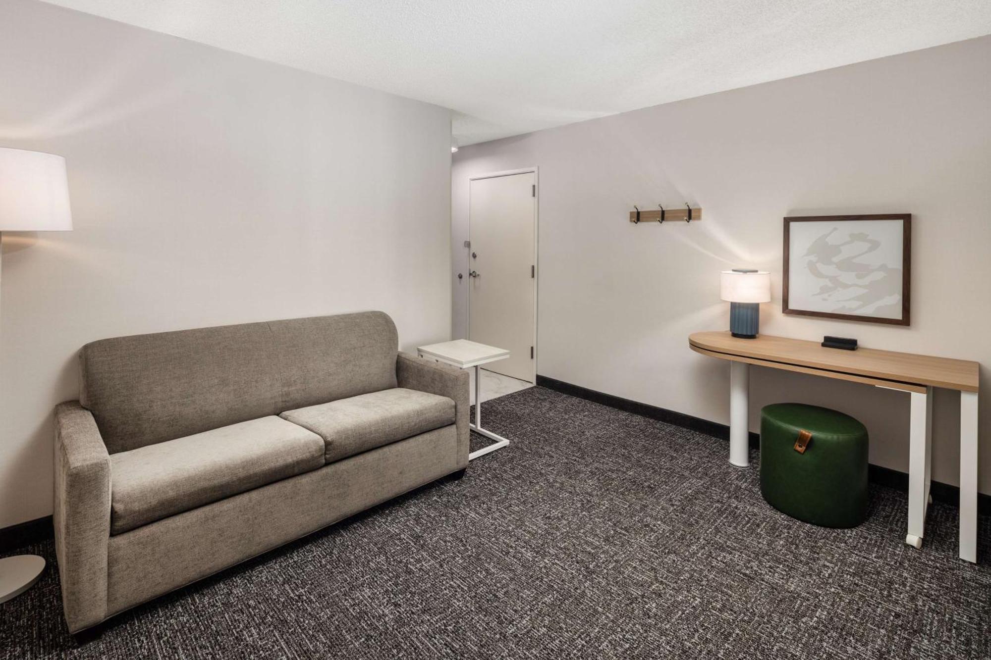 Spark By Hilton Salt Lake City Airport Exterior photo