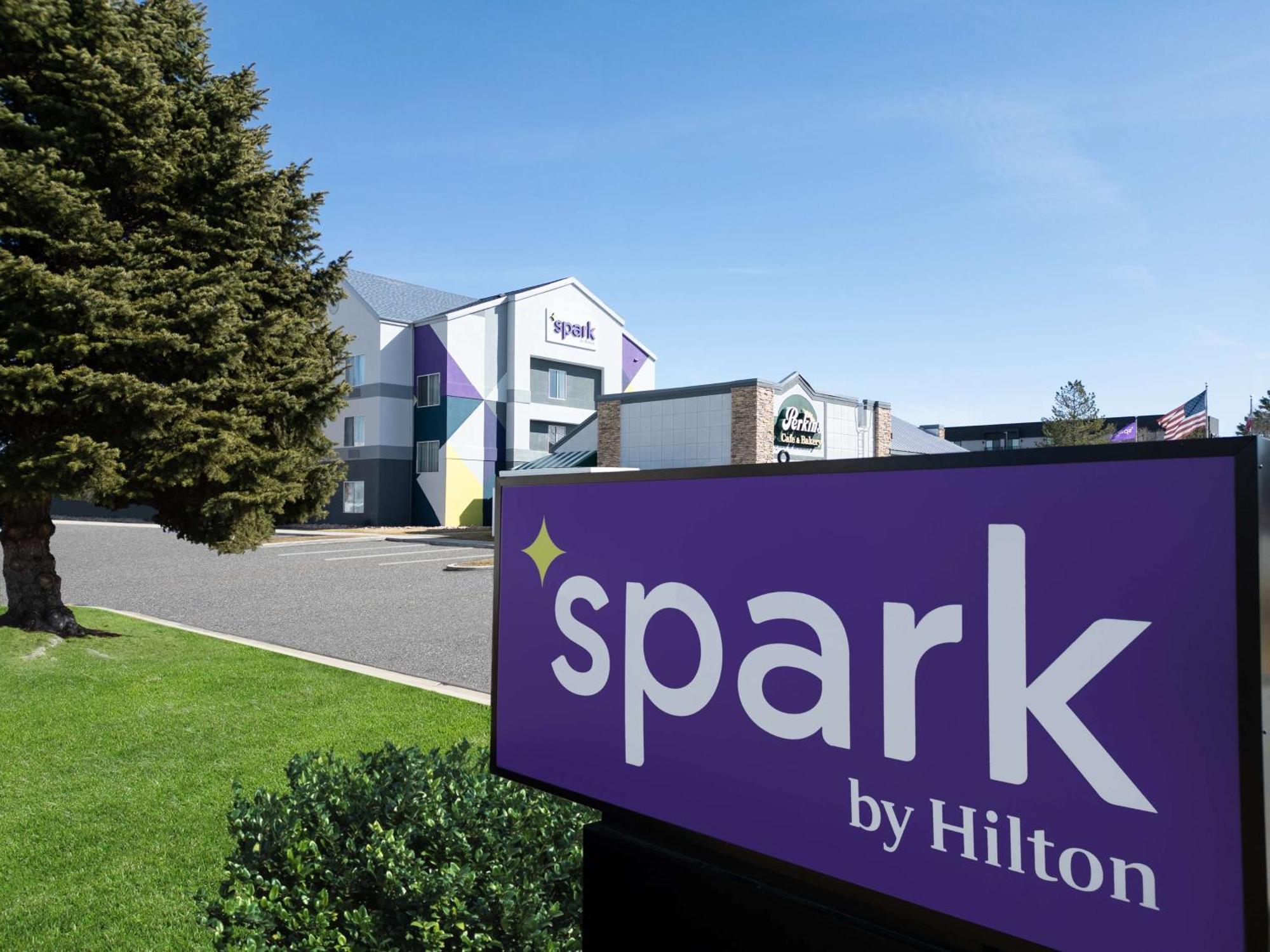 Spark By Hilton Salt Lake City Airport Exterior photo